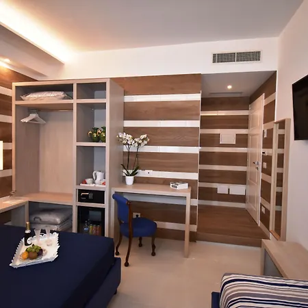 Πανσιόν Melody Σορέντο